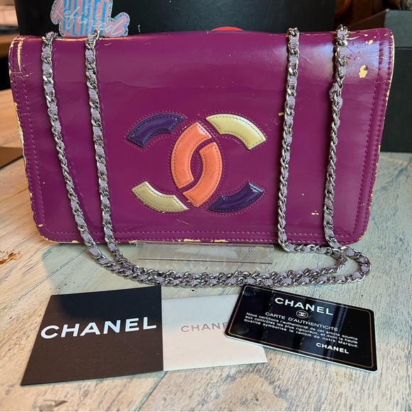 CHANEL ‘Lipstick’ Flap Bag - Picture 4 of 15